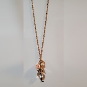 Necklace long with pink rose and key